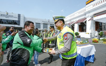 Operasi Patuh Semeru 2026: Polda Jatim Fokus Edukasi Tertib Berkendara Demi Keselamatan di Jalan Raya